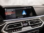 BMW X5 xDrive45e M Sport High Executive 394Pk Automaat (PANORAMADAK, SCHAALSTOELEN, LASER KOPLAMPEN, LUCHTVERING, COMFORT ZETELS, HEAD-UP DISPLAY, STOELVENTILATIE, CARBON PAKKET, CRYSTAL PAKKET, HARMAN/KARDON, NIEUWSTAAT)