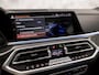 BMW X5 xDrive45e M Sport High Executive 394Pk Automaat (PANORAMADAK, SCHAALSTOELEN, LASER KOPLAMPEN, LUCHTVERING, COMFORT ZETELS, HEAD-UP DISPLAY, STOELVENTILATIE, CARBON PAKKET, CRYSTAL PAKKET, HARMAN/KARDON, NIEUWSTAAT)