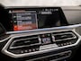 BMW X5 xDrive45e M Sport High Executive 394Pk Automaat (PANORAMADAK, SCHAALSTOELEN, LASER KOPLAMPEN, LUCHTVERING, COMFORT ZETELS, HEAD-UP DISPLAY, STOELVENTILATIE, CARBON PAKKET, CRYSTAL PAKKET, HARMAN/KARDON, NIEUWSTAAT)