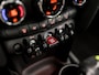 MINI Cooper 5-deurs 1.5 Chili Sport Automaat (PANORAMADAK, 1e EIGENAAR, DEALER ONDERHOUDEN, 5 DEURS, NAVIGATIE, LEDER, SPORTSTOELEN, GETINT GLAS, PARKEERSENSOREN, NIEUWSTAAT)