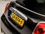 MINI Cooper 5-deurs 1.5 Chili Sport Automaat (PANORAMADAK, 1e EIGENAAR, DEALER ONDERHOUDEN, 5 DEURS, NAVIGATIE, LEDER, SPORTSTOELEN, GETINT GLAS, PARKEERSENSOREN, NIEUWSTAAT)