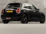 MINI Cooper 5-deurs 1.5 Chili Sport Automaat (PANORAMADAK, 1e EIGENAAR, DEALER ONDERHOUDEN, 5 DEURS, NAVIGATIE, LEDER, SPORTSTOELEN, GETINT GLAS, PARKEERSENSOREN, NIEUWSTAAT)