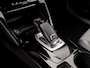 Peugeot 2008 1.2 PureTech Allure Pack 131Pk Automaat (VIRTUAL COCKPIT, APPLE CARPLAY, GROOT NAVI, 360 CAMERA, STOELVERWARMING, LEDER, SPORTSTOELEN, GETINT GLAS, ADAPTIVE CRUISE, NIEUWSTAAT)