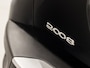 Peugeot 2008 1.2 PureTech Allure Pack 131Pk Automaat (VIRTUAL COCKPIT, APPLE CARPLAY, GROOT NAVI, 360 CAMERA, STOELVERWARMING, LEDER, SPORTSTOELEN, GETINT GLAS, ADAPTIVE CRUISE, NIEUWSTAAT)