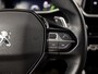 Peugeot 2008 1.2 PureTech Allure Pack 131Pk Automaat (VIRTUAL COCKPIT, APPLE CARPLAY, GROOT NAVI, 360 CAMERA, STOELVERWARMING, LEDER, SPORTSTOELEN, GETINT GLAS, ADAPTIVE CRUISE, NIEUWSTAAT)