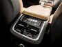 Volvo XC90 2.0 T8 Twin Engine AWD Inscription 7 Persoons 408Pk Automaat (PANORAMADAK, BOWERS&WILKINS, MEMORY SEATS, BRUIN LEDER, CAMERA, STOELKOELING/VERWARMING, HEAD-UP DISPLAY, GETINT GLAS, ELEK ACHTERKLEP, IEUWSTAAT)