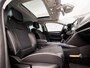Renault Megane 1.2 TCe Bose (SCHUIFDAK, APPLE CARPLAY, GROOT NAVI, CAMERA, LEDER, GETINT GLAS, SPORTSTOELEN, BOSE AUDIO, ADAPTIVE CRUISE, KEYLESS, NIEUWSTAAT)