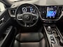 Volvo XC60 2.0 T8 Twin Engine AWD R-Design|1 eigenaar|NAP|Hybrid|407PK|Panorama|DO|Head-up display|Trekhaak|Leder|Carplay|all-in