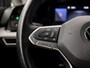 Volkswagen Golf 1.5 TSI Sport 150Pk Automaat (APPLE CARPLAY, GROOT NAVI, STUUR/STOELVERWARMING, SPORTSTOELEN, GETINT GLAS, SFEERVERLICHTING, KEYLESS, NIEUWSTAAT)