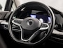 Volkswagen Golf 1.5 TSI Sport 150Pk Automaat (APPLE CARPLAY, GROOT NAVI, STUUR/STOELVERWARMING, SPORTSTOELEN, GETINT GLAS, SFEERVERLICHTING, KEYLESS, NIEUWSTAAT)