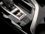 Peugeot 3008 1.2 PureTech Allure Automaat (APPLE CARPLAY, LED KOPLAMPEN, FOCAL AUDIO, LEDER, SPORTSTOELEN, GETINT GLAS, CRUISE, DAKRAILS, NIEUWSTAAT)