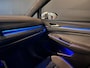 Volkswagen Golf 2.0 TSI R 4Motion/ IQ Lights/ Keyless/ Blind Spot/ Kuipstoelen/ Alcantara Dak/ Side Assist/ ACC/ Clima/ 19"/