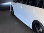 Volkswagen Golf 2.0 TSI R 4Motion/ IQ Lights/ Keyless/ Blind Spot/ Kuipstoelen/ Alcantara Dak/ Side Assist/ ACC/ Clima/ 19"/
