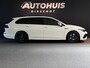 Volkswagen Golf 2.0 TSI R 4Motion/ IQ Lights/ Keyless/ Blind Spot/ Kuipstoelen/ Alcantara Dak/ Side Assist/ ACC/ Clima/ 19"/