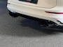 Volkswagen Golf 2.0 TSI R 4Motion/ IQ Lights/ Keyless/ Blind Spot/ Kuipstoelen/ Alcantara Dak/ Side Assist/ ACC/ Clima/ 19"/