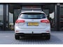 Ford Focus Wagon 1.5 EcoBoost Titanium Business, Trekhaak, Navigatie Apple Carplay/Android Auto, Climate control, Parkeersensoren,