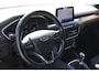 Ford Focus Wagon 1.5 EcoBoost Titanium Business, Trekhaak, Navigatie Apple Carplay/Android Auto, Climate control, Parkeersensoren,