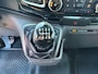 Ford Transit Custom GB 2.0 TDCi 170PK 320 L2H1 Limited/ 18 Inch/ RVS Imperiaal/ Sidebars/ Vloer + wand platen/ Stoelverwarming/ Trekhaak/ Apple Carplay/ Zeer nette bus