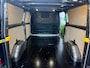 Ford Transit Custom GB 2.0 TDCi 170PK 320 L2H1 Limited/ 18 Inch/ RVS Imperiaal/ Sidebars/ Vloer + wand platen/ Stoelverwarming/ Trekhaak/ Apple Carplay/ Zeer nette bus