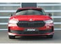 Skoda Superb Combi 1.5 TSI 204pk PHEV Sportline Business | SoH 100% | Head-up | Adaptief Onderstel | Stoelventilatie/ Verwarming | Voorstoelen Elektrisch | Keyless Entry