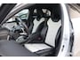 Mercedes-Benz A-klasse A250e 218PK AUTOMAAT AMG Leer | Navi Plus | Camera | Stoelverw. | Distronic Plus | Pdc v+a | Led High Performance | Keyless | 18 Inch Lm |