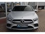 Mercedes-Benz A-klasse A250e 218PK AUTOMAAT AMG Leer | Navi Plus | Camera | Stoelverw. | Distronic Plus | Pdc v+a | Led High Performance | Keyless | 18 Inch Lm |