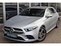 Mercedes-Benz A-klasse A250e 218PK AUTOMAAT AMG Leer | Navi Plus | Camera | Stoelverw. | Distronic Plus | Pdc v+a | Led High Performance | Keyless | 18 Inch Lm |