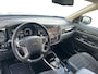 Mitsubishi Outlander 2.4 PHEV Pure+ | Automaat | Keyless start | Keyless entry | Stoel Verwarming | Trekhaak | Cruise control |
