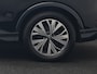 Audi Q4 e-tron 40 Edition 77 kWh 204pk Dealer O.H | Adaptive Cruise | Camera | Sportstoelen Verwarmd | BLIS | Keyless | Virtual | Navigatie | DAB | 19"L.M |
