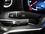 Mercedes-Benz E-klasse 300 e Exclusive Line | Trekhaak | Panoramadak | Widescreen | Stoelverwarming | AMG exterieur |