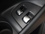 Mercedes-Benz E-klasse 300 e Exclusive Line | Trekhaak | Panoramadak | Widescreen | Stoelverwarming | AMG exterieur |