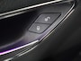 Mercedes-Benz E-klasse 300 e Exclusive Line | Trekhaak | Panoramadak | Widescreen | Stoelverwarming | AMG exterieur |