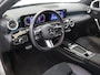 Mercedes-Benz A-klasse 180 Star Edition AMG Line | Nightpakket | Sfeerverlichting | MULTIBEAM LED | Stoelverwarming |