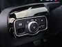 Mercedes-Benz A-klasse 180 Star Edition AMG Line | Nightpakket | Sfeerverlichting | MULTIBEAM LED | Stoelverwarming |