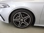 Mercedes-Benz A-klasse 180 Star Edition AMG Line | Nightpakket | Sfeerverlichting | MULTIBEAM LED | Stoelverwarming |
