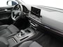 Audi Q5 50 TFSI e quattro Advanced edition PHEV 300pk Dealer O.H | Adaptive Cruise | Camera | BLIS | Apple Carplay | Alcantara Sportstoelen Verwarmd | Sfeerverlichting | Navigatie | Virtual | DAB | Plug In Hybrid |