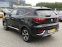 MG MG ZS EV Luxury 45 kWh / Leder / Pano