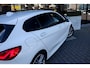 BMW 1-Serie 118i Executive M-Sport, Sfeerverlichting, LED, Stoelverw, Stuurwiel verw.