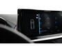 Peugeot 2008 1.2 Hybrid 145 PK Style | Camera | Climate & Cruise C. | CarPlay | Park Assist | Navigatie | LED | DAB + | Camera | Climate & Cruise C. | CarPlay | Park Assist | Navigatie | LED | DAB + |