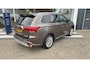 Mitsubishi Outlander 2.4 PHEV Intense+ Stoelverwarming Cruise Control