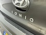 Hyundai Ioniq 1.6 GDi PHEV Premium | Leder | Elektrisch verstelbare stoel | Stoelverkoeling & stoel verwarming | Camera | Carplay | Premium Audio | Dodehoek waarschuwing |