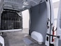 Renault Master T35 2.3 dCi 150 L2H2 Camera Navi Dab Trekhaak Lane-dep. Treeplanken Apple/Android CruiseControl Pdc Elek.Ramen/Spiegels Aut.Verlichting Start/Stop Armsteun Mistlampen Energy Comfort