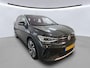 Volkswagen ID.4 Max 77 kWh / SOH 90%/ AUTOMAAT/ WARMTEPOMP/ PANO/ TREKHAAK/ PARK.SENSOR.V+A/ 360 CAMERA/ STOELVERWARMING/ MEMORY SEAT/ ELEK.ACHTERKLEP/ DIGITAL DASH/ NAVI/ LED/ 21'' LMV