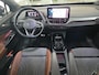 Volkswagen ID.4 Max 77 kWh / SOH 90%/ AUTOMAAT/ WARMTEPOMP/ PANO/ TREKHAAK/ PARK.SENSOR.V+A/ 360 CAMERA/ STOELVERWARMING/ MEMORY SEAT/ ELEK.ACHTERKLEP/ DIGITAL DASH/ NAVI/ LED/ 21'' LMV
