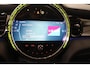 MINI Cooper 5-Deurs 1.5 Camden Edition Automaat | Navigatie | PDC | Cruise Control