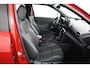 Toyota Yaris Cross 1.5 Hybrid Adventure | Stuur stoel voorruit verwarming | Apple Carplay/Android Auto | elektrisch bedienbare achterklep | panoramadak |