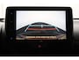 Toyota Yaris Cross 1.5 Hybrid Adventure | Stuur stoel voorruit verwarming | Apple Carplay/Android Auto | elektrisch bedienbare achterklep | panoramadak |