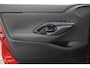 Toyota Yaris Cross 1.5 Hybrid Adventure | Stuur stoel voorruit verwarming | Apple Carplay/Android Auto | elektrisch bedienbare achterklep | panoramadak |