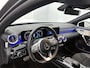 Mercedes-Benz A-klasse 250 e AMG Line | Panoramadak | Achteruitrijcamera | Multibeam Koplampen | Nightpakket | Inclusief 24 maanden MB Certified garantie voor Europa.