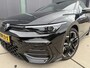 Volkswagen Golf 1.5 eTSI R-Line Edition | PANO | HUD | Harman Kardon | Keyless